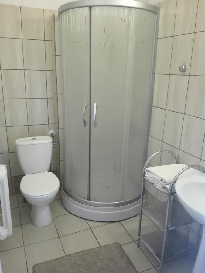 Zajazd Grodek Bujak Robert Naclegi I Restauracja Grodkow  Exteriör bild